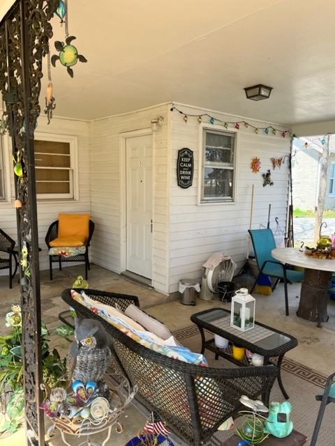 1106 North Maple Street #B - Photo 5 of 5