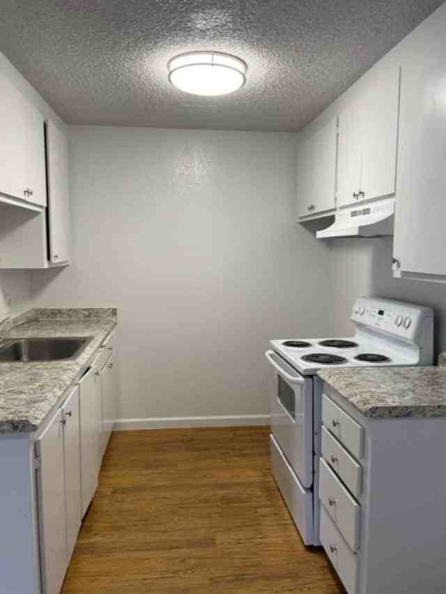 Peachland Apartments 2245 Peach Avenue 29, Clovis, CA 93612 Zumper