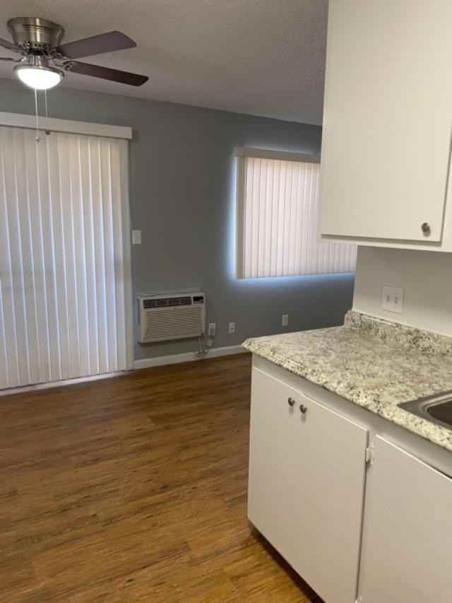 Peachland Apartments - Photo 2 of 6