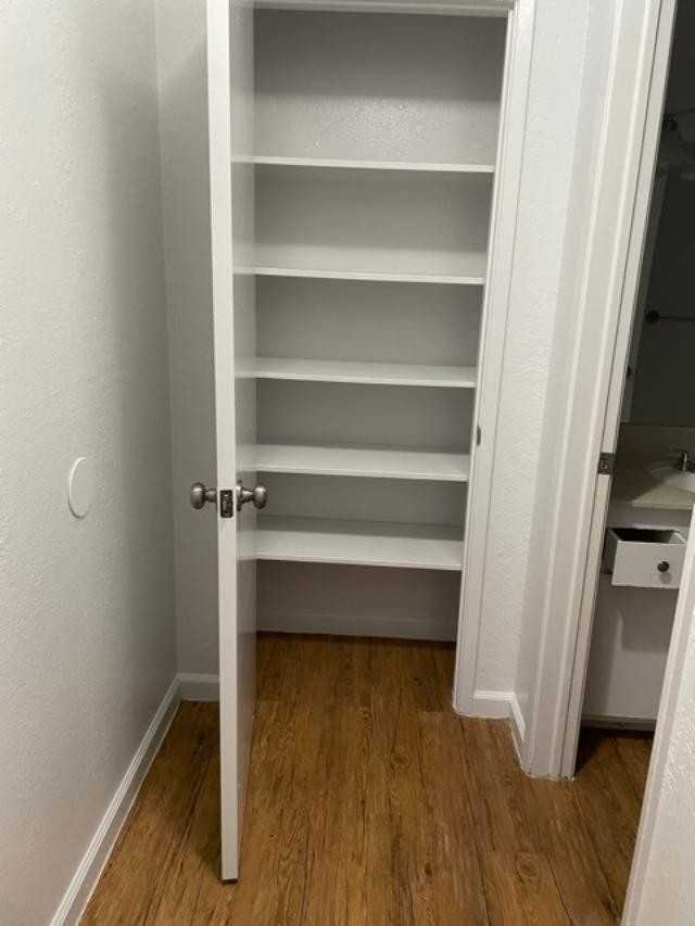 Peachland Apartments - Photo 3 of 6