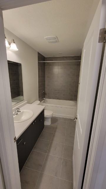 261 Woodbine Ave - Photo 2 of 17