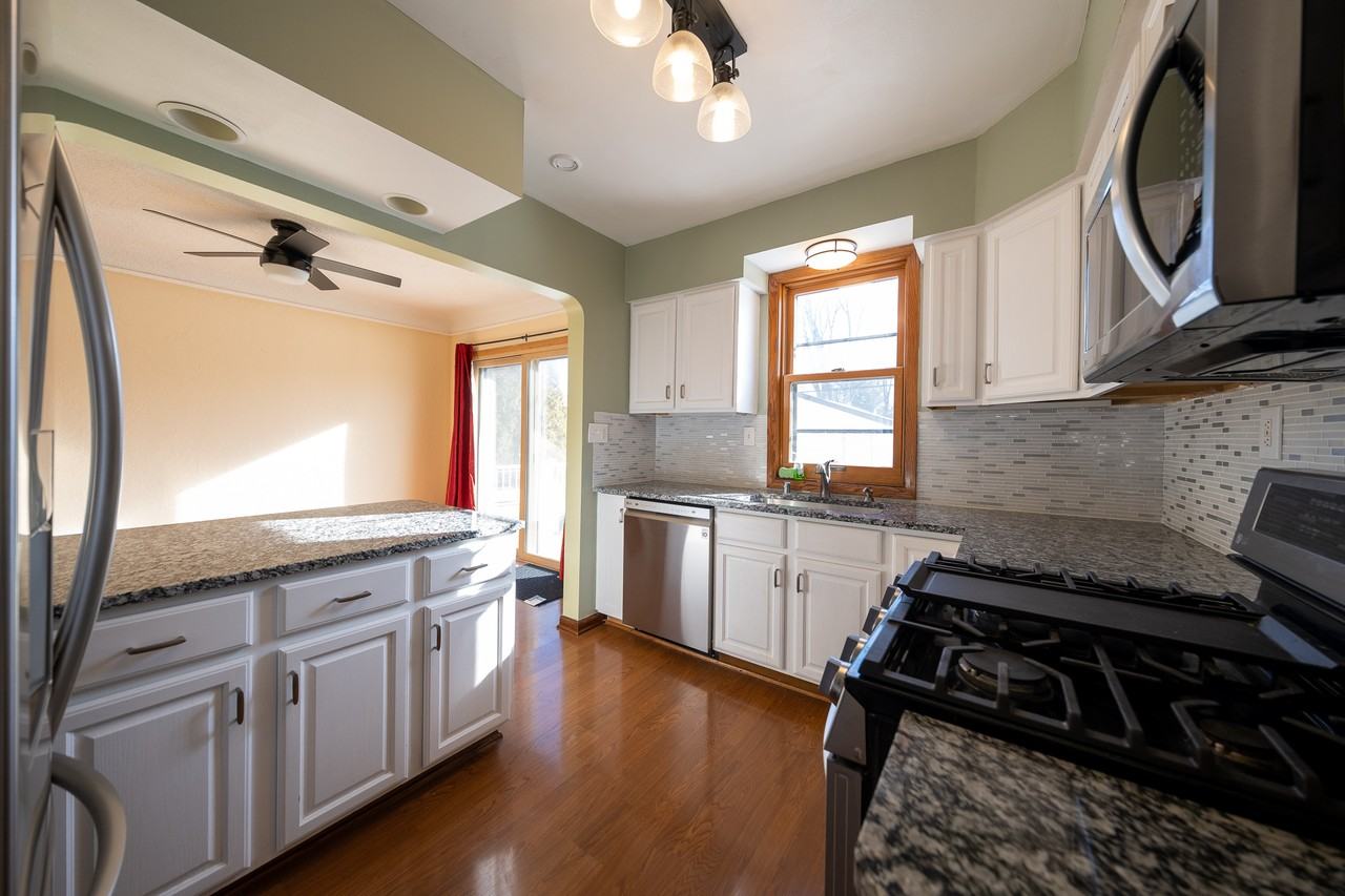 6045 3rd Ave S #1 - Photo 3 of 30