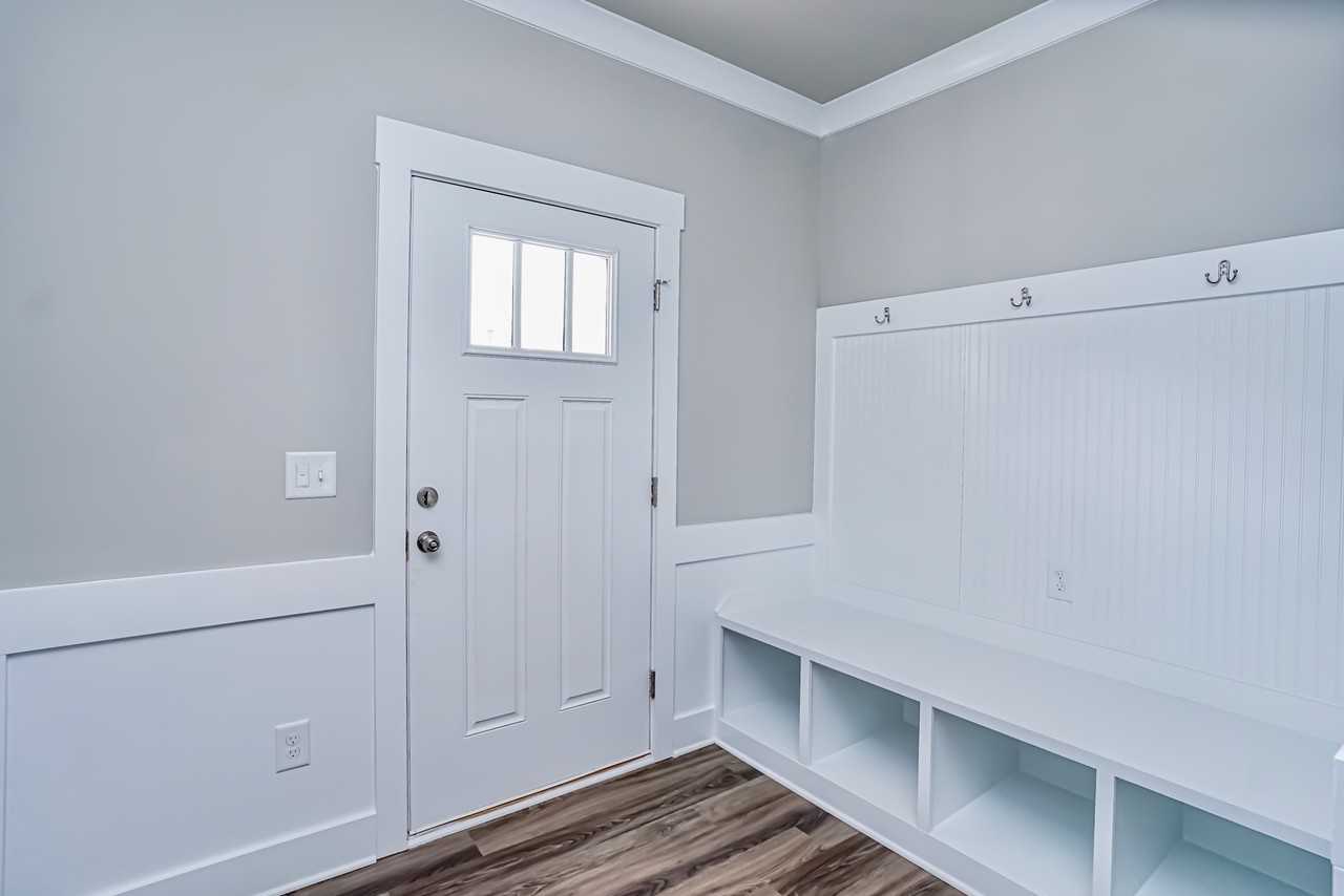 207 Broad Banyan Ct #1 - Photo 2 of 12