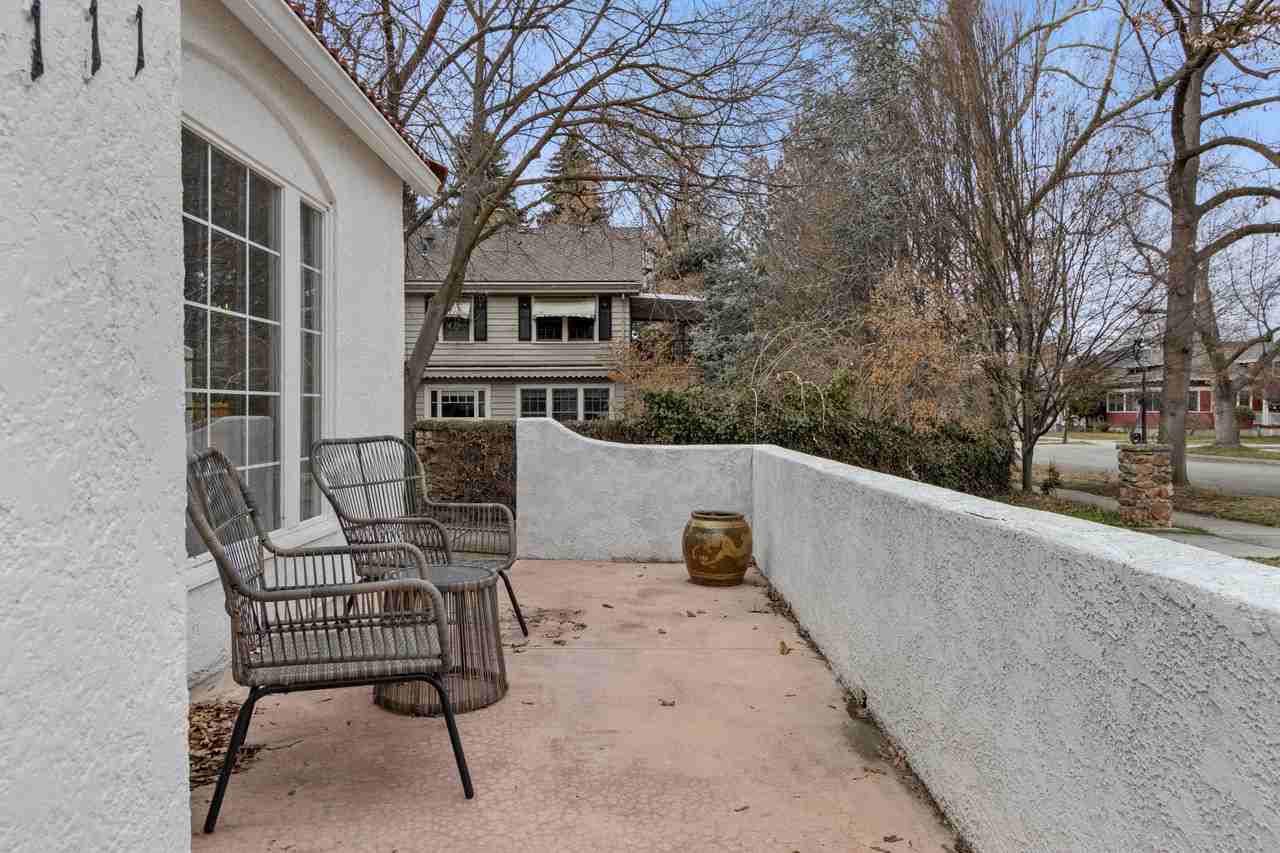 1111 E Bannock St #1 - Photo 3 of 44