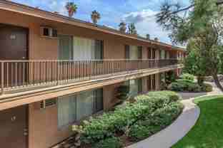 125 N Syracuse St - Photo 1 of 1