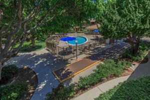 featured image of 125 N Syracuse St