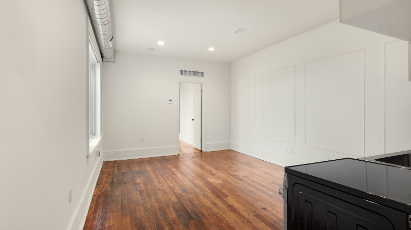 655 Hazelwood St #108