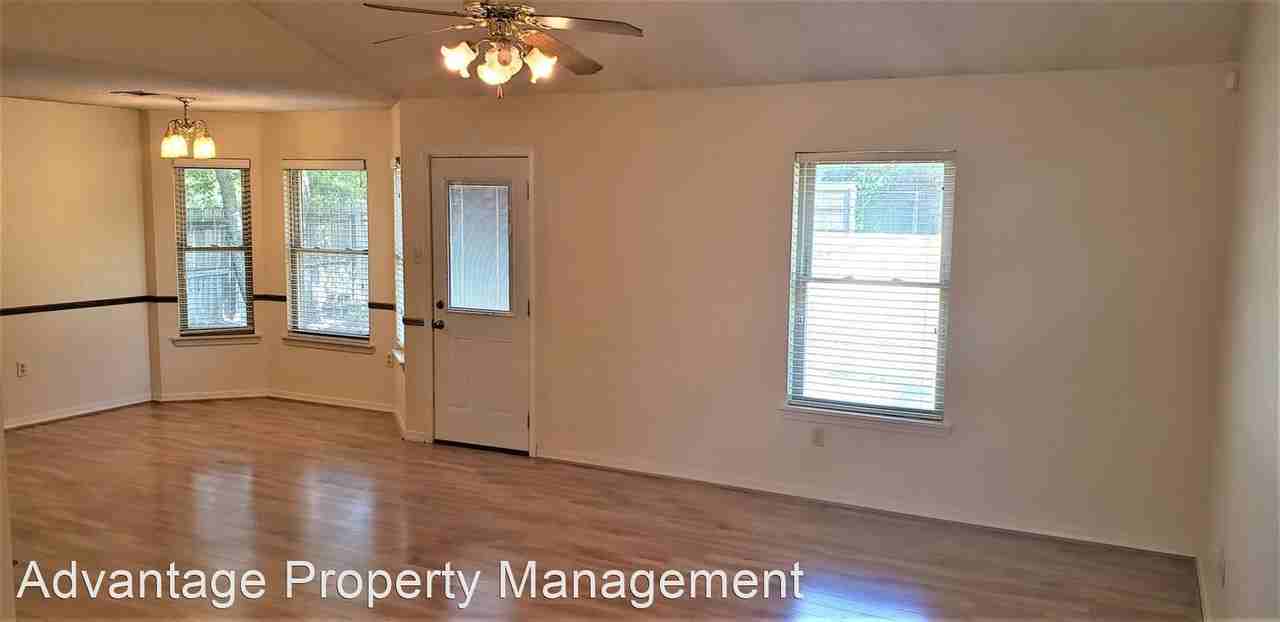 3088 Napa Valley Dr - Photo 2 of 9