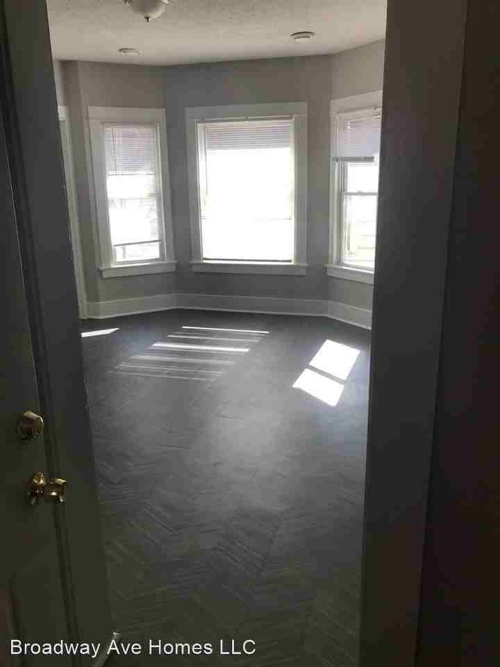 2420 Bryant Avenue North - Photo 3 of 13