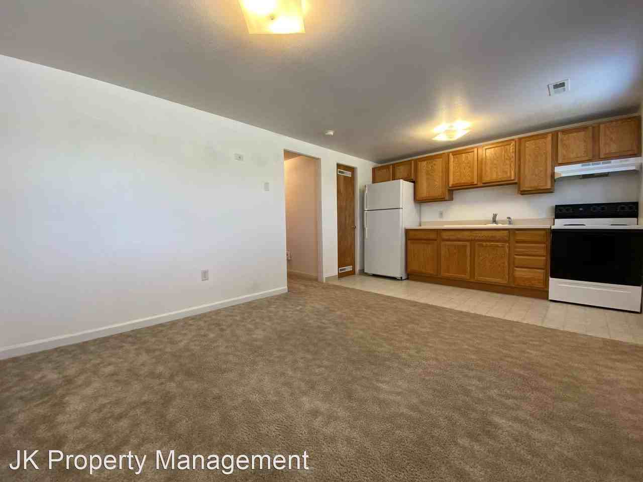 4000 Ella Ave - Photo 3 of 8