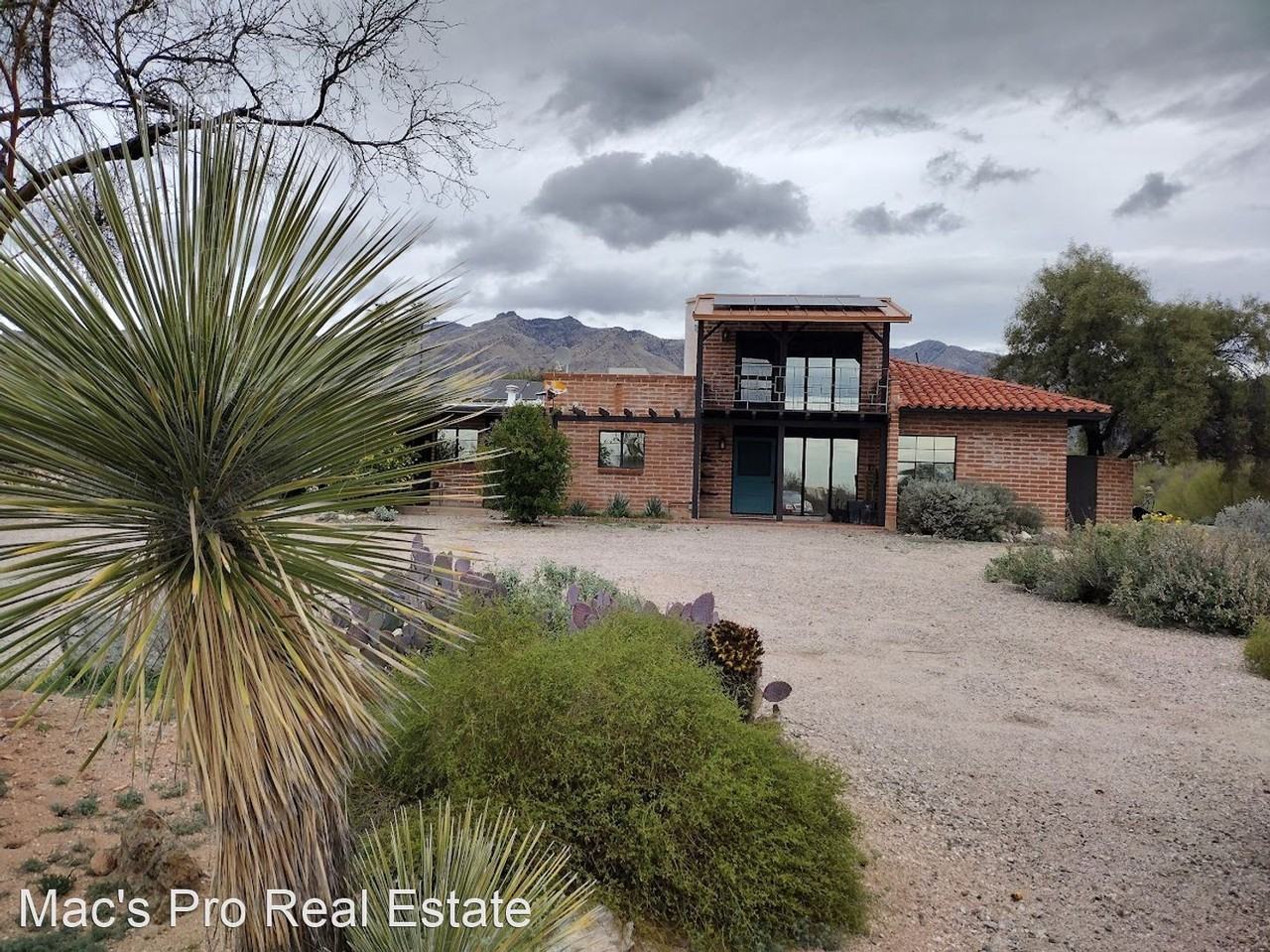 5211 E Camino Francisco Soza - Photo 2 of 28