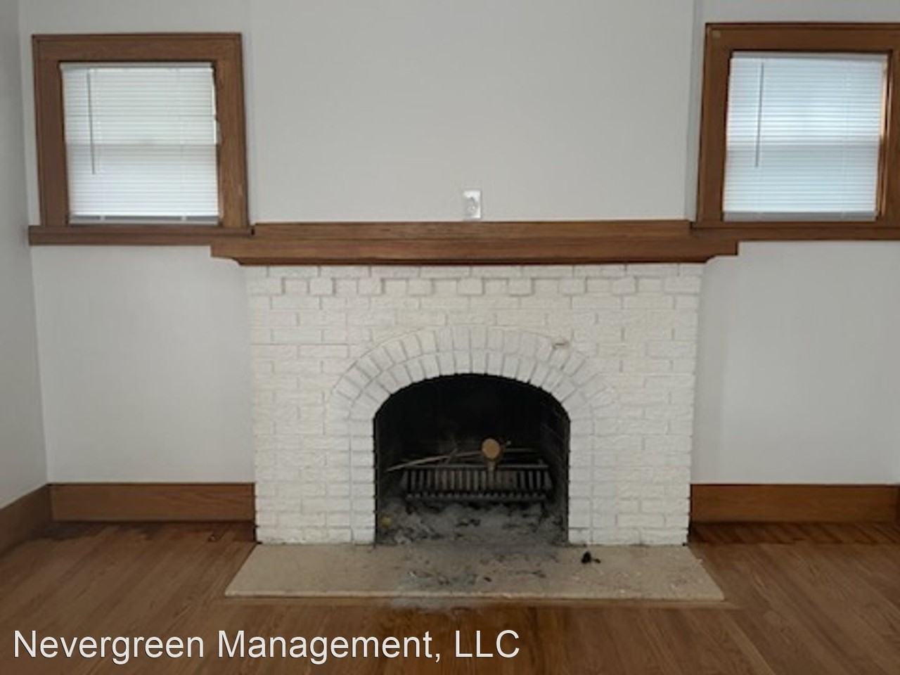 4520 Woolworth Ave - Photo 2 of 12