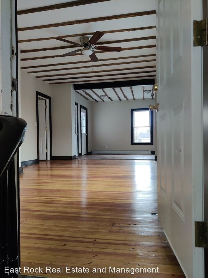 12 Rowan St Apartments in East Norwalk, Norwalk, CT 06855 Zumper