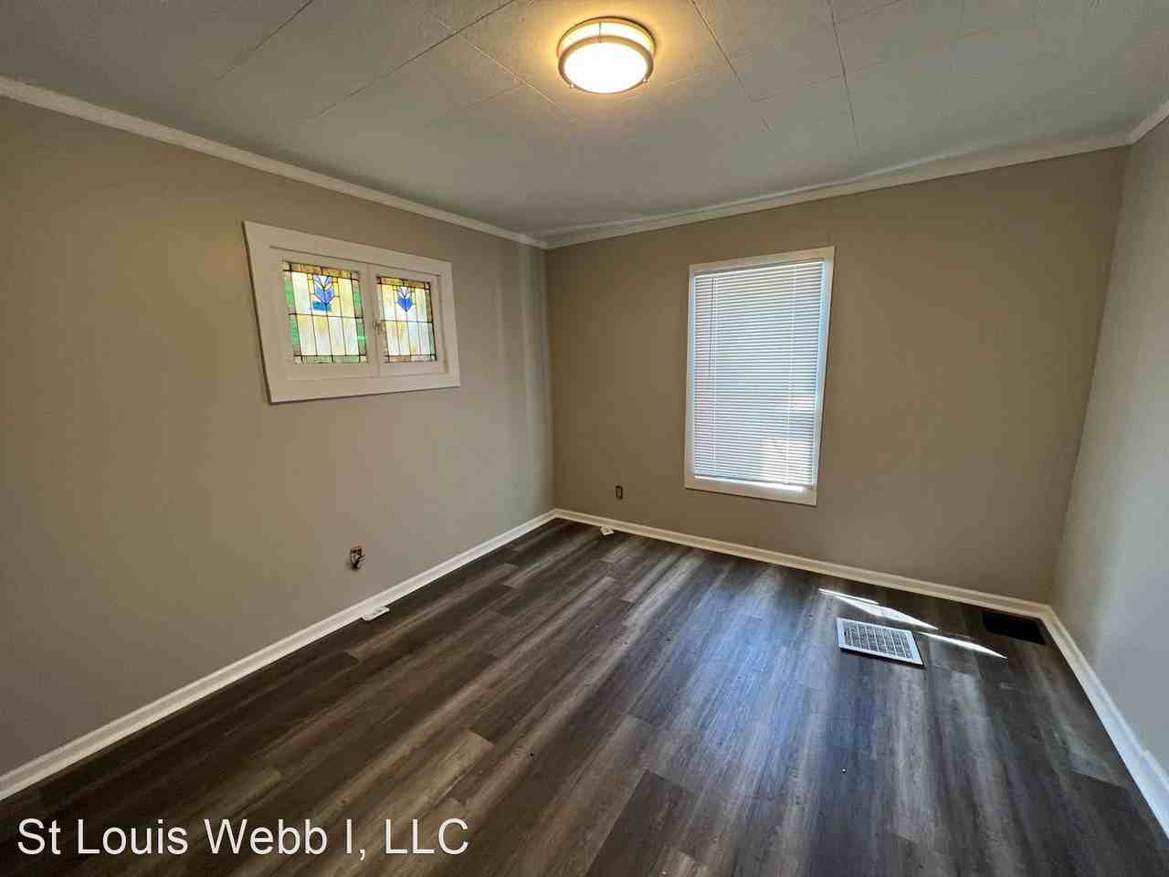 10160 Green Valley Dr - Photo 3 of 13