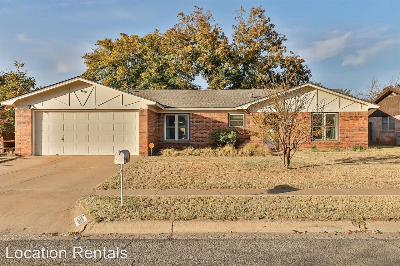2608 78th St - Photo 2 of 22