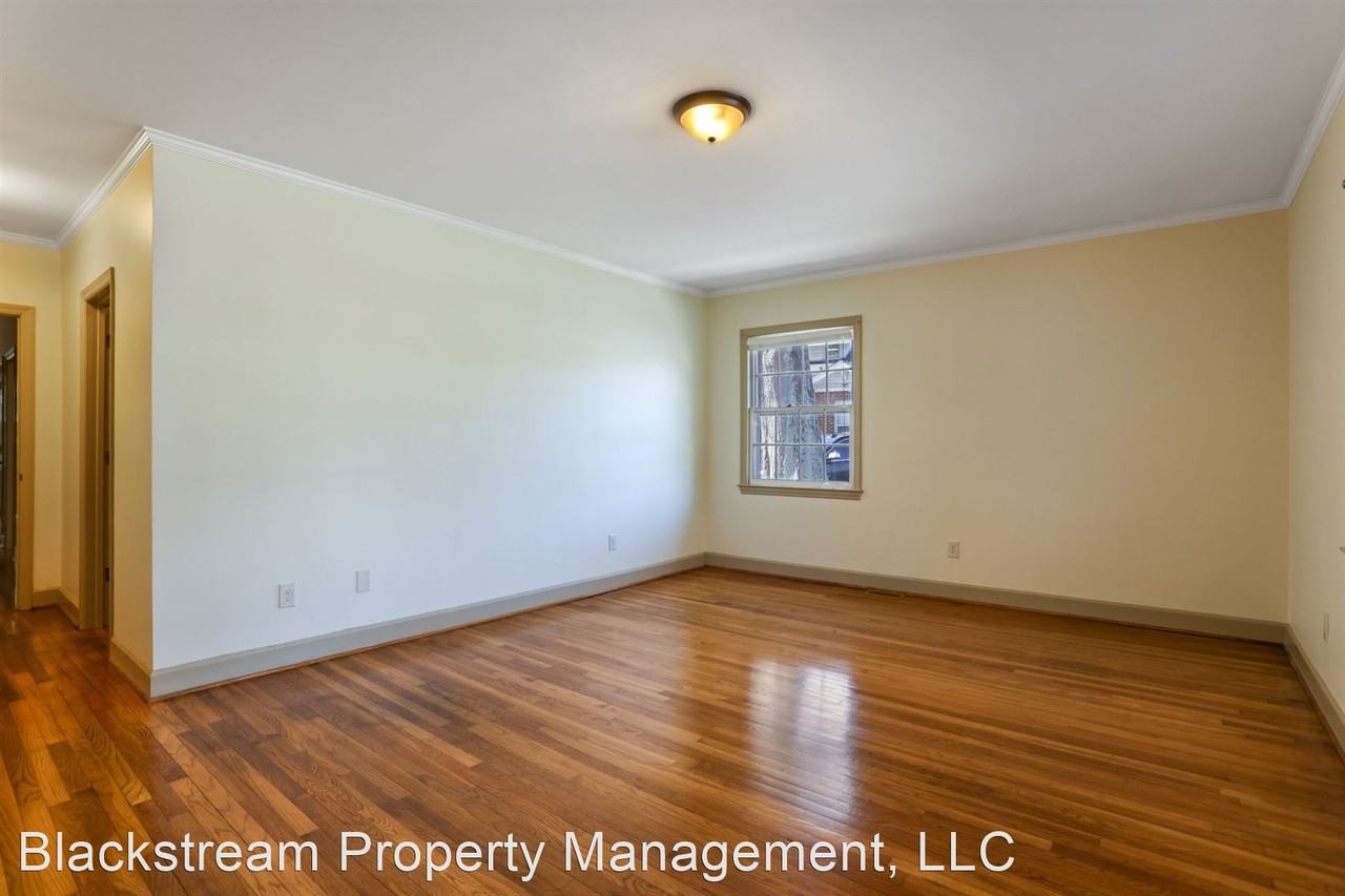 Commercial or Residential Use - 831 John B White Blvd, Spartanburg - Photo 3 of 28