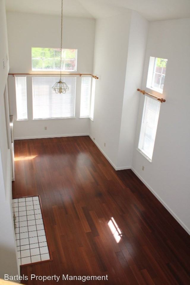 254 Scotts Vly - Photo 3 of 21