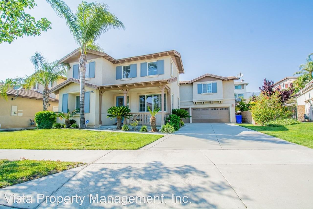 12262 Oldenberg Ct - Photo 3 of 25