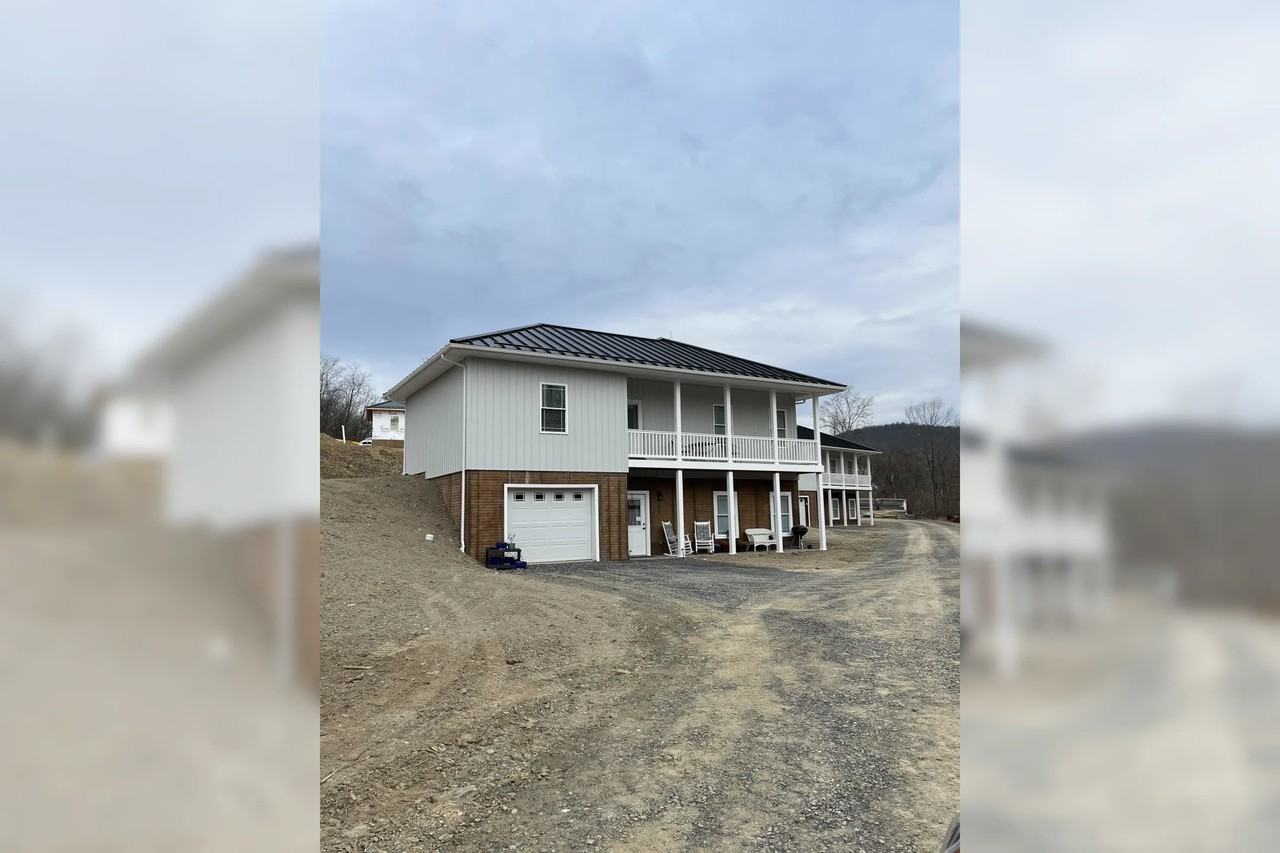 187 Woods Edge Rd - Photo 3 of 21