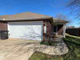 4718 Ne Wisconsin St - Photo 1 of 1