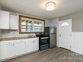 featured image of 659 Salisbury Rd #B