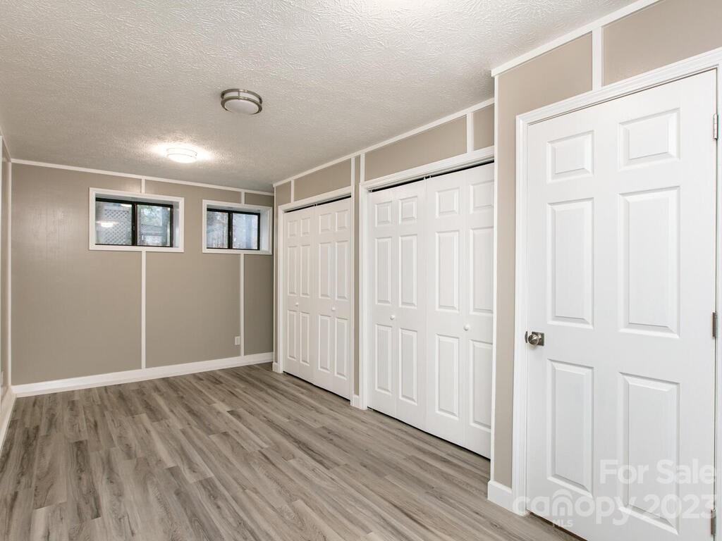 659 Salisbury Rd #B - Photo 3 of 12