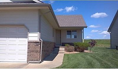 711 S Bristol Cir - Photo 2 of 4