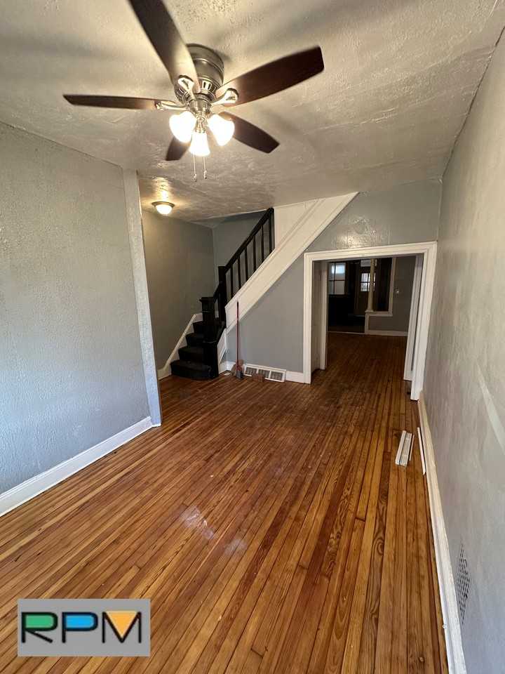 5220 Saint Charles Ave - Photo 2 of 11