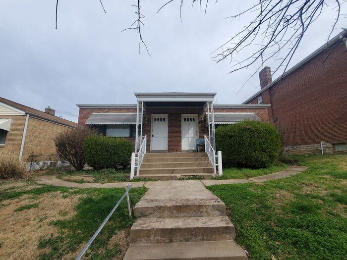 3969 Fairview Ave, St. Louis, MO 63116 1 Bedroom House for 690/month