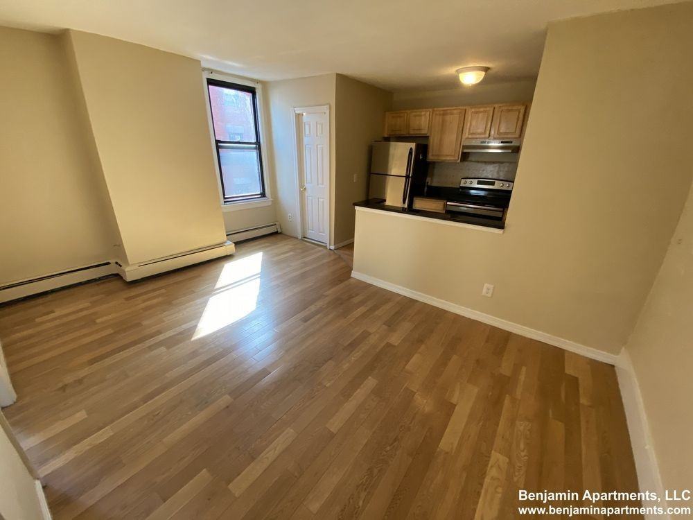 224 Cambridge St #2G