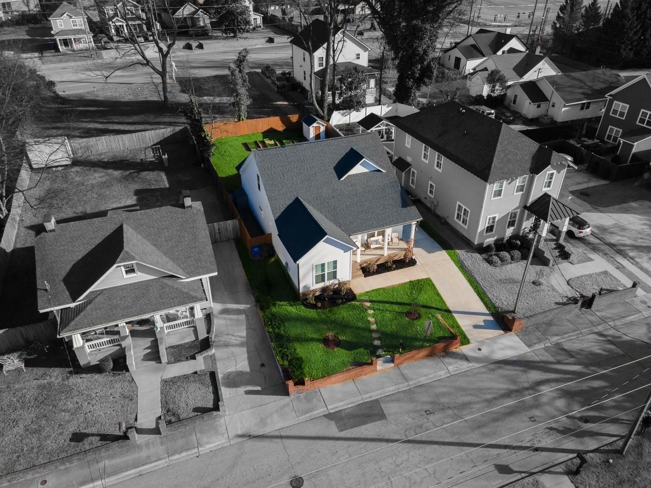 206 Jenkins St #1 - Photo 2 of 16