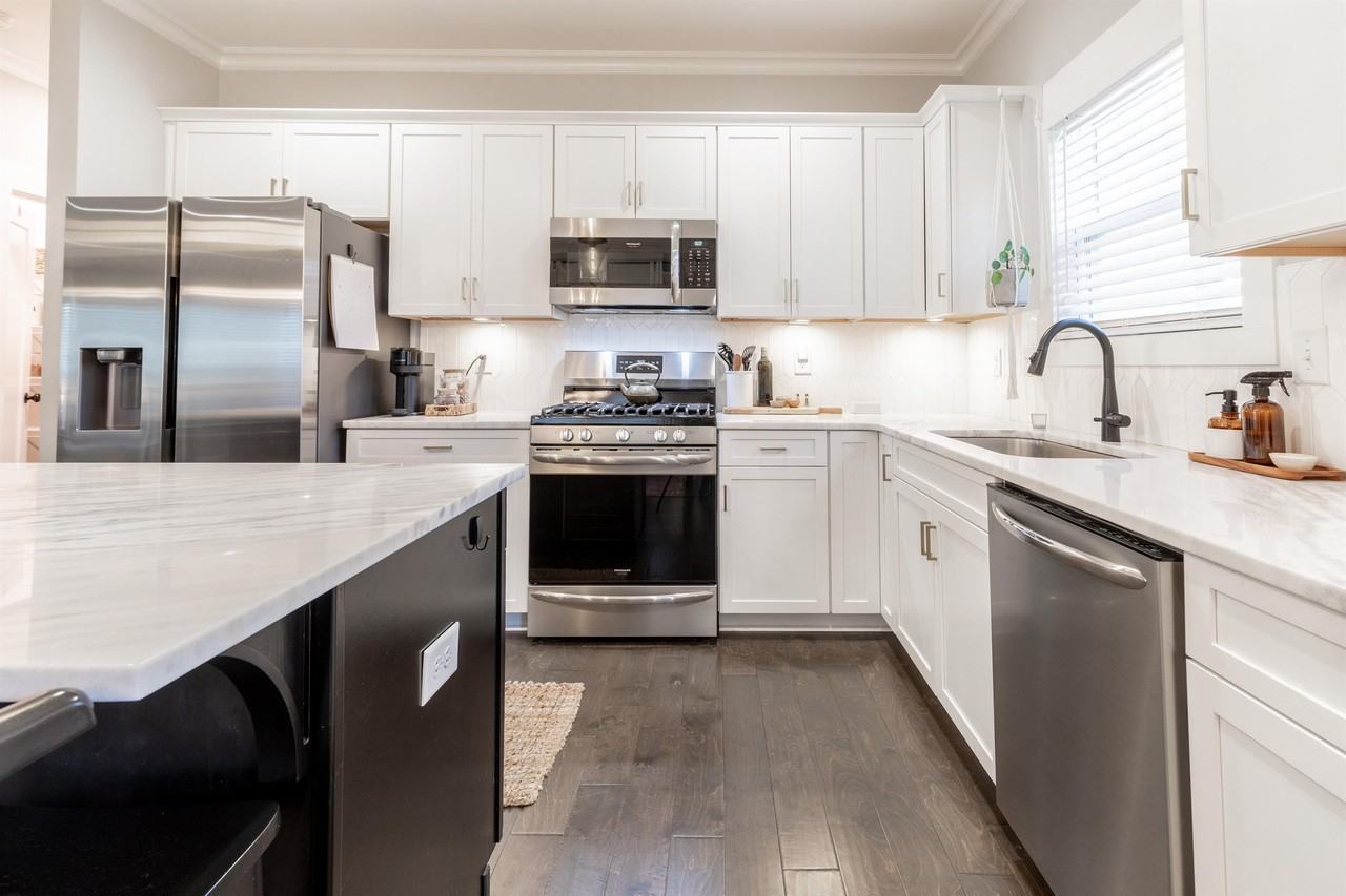 206 Jenkins St #1 - Photo 6 of 16