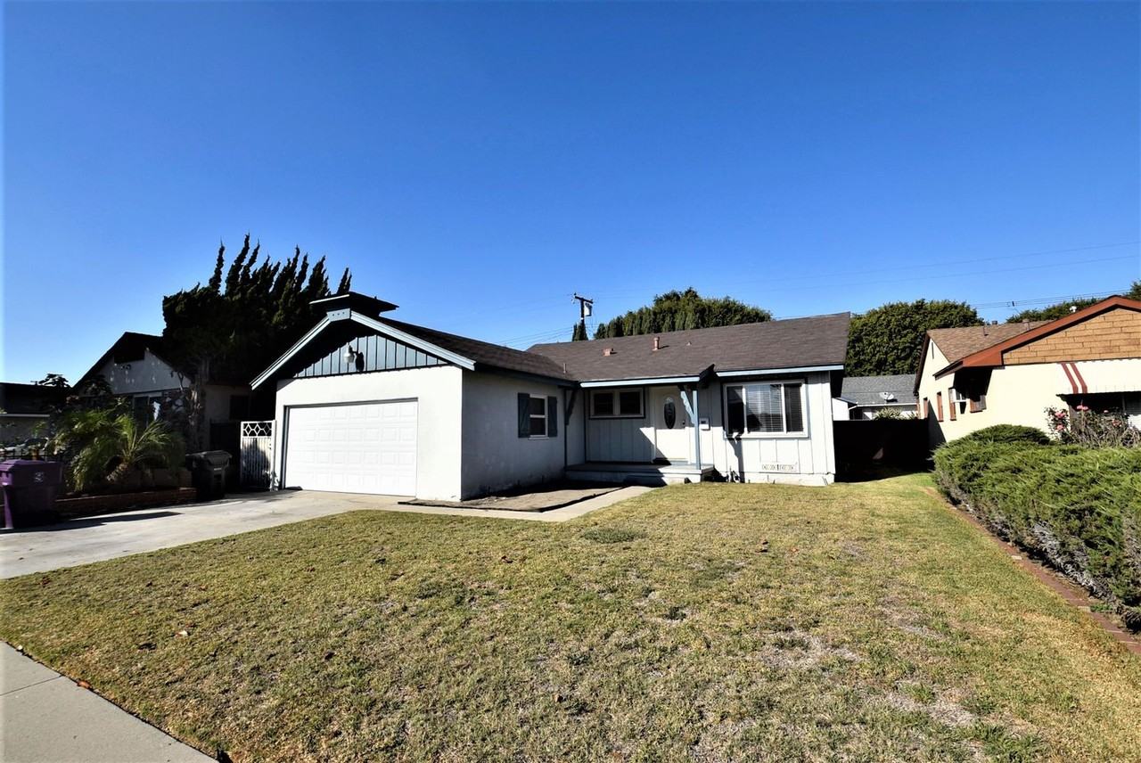 101 W Harcourt St - Photo 2 of 15