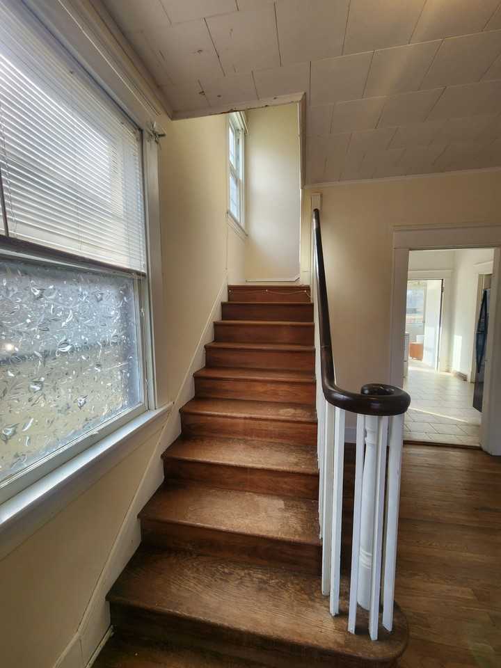 19514 King William Road - Photo 3 of 3