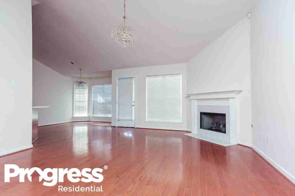 8173 Delta Lakes Blvd - Photo 2 of 16