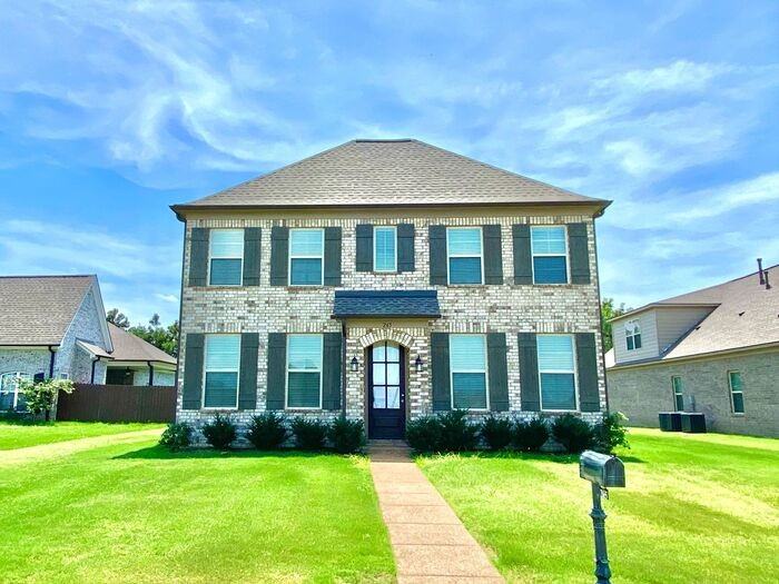 265 Azalea Dr - Photo 2 of 39