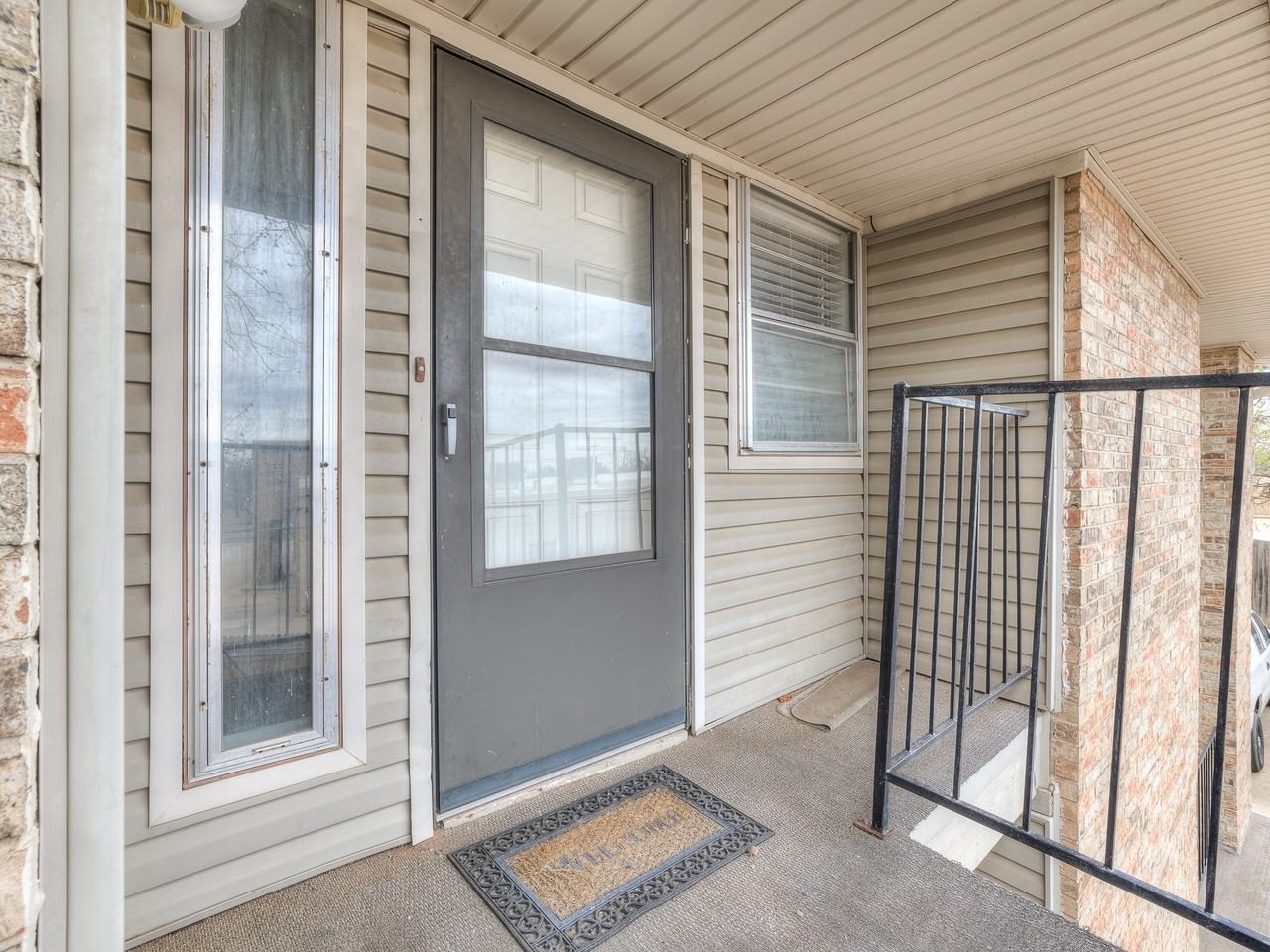6728 N Meridian Ave #1 - Photo 3 of 48