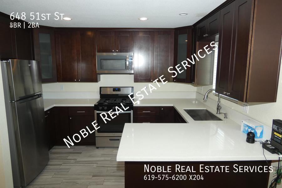 648 51st St - Photo 5 of 14