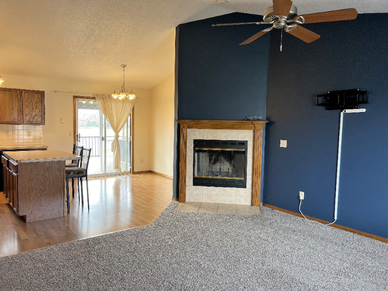 1909 Summerwood Ct - Photo 2 of 29