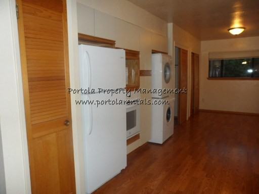 522 Oak Dr - Photo 3 of 13