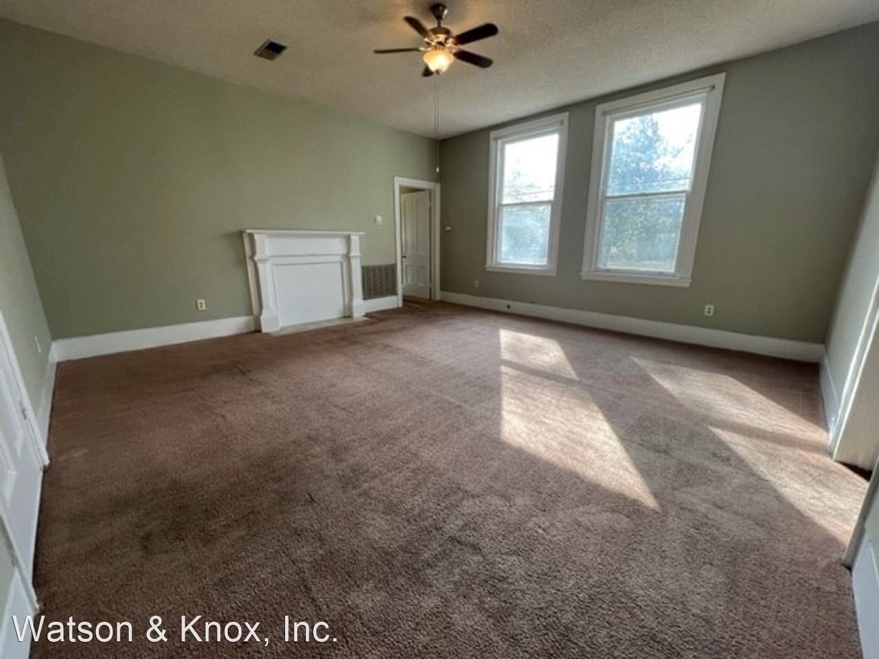 170 N Hicks Street - Photo 2 of 9