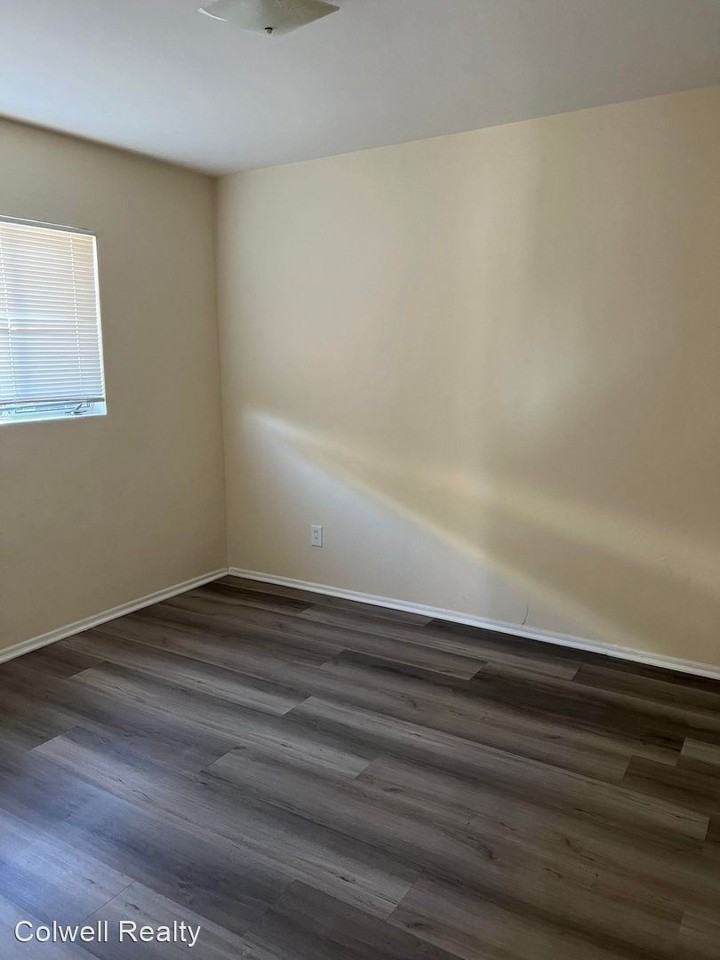 874-876 4th / 394 Elm - Photo 2 of 10