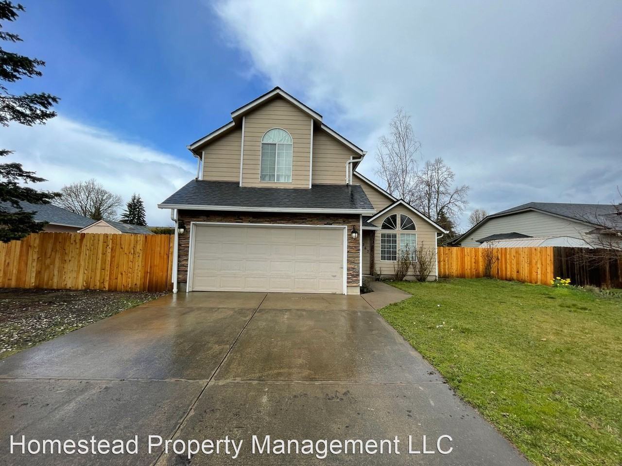 262 Suzana Ave E - Photo 2 of 37