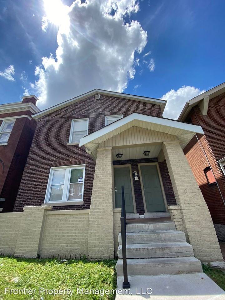 2920 Miami - Photo 2 of 17