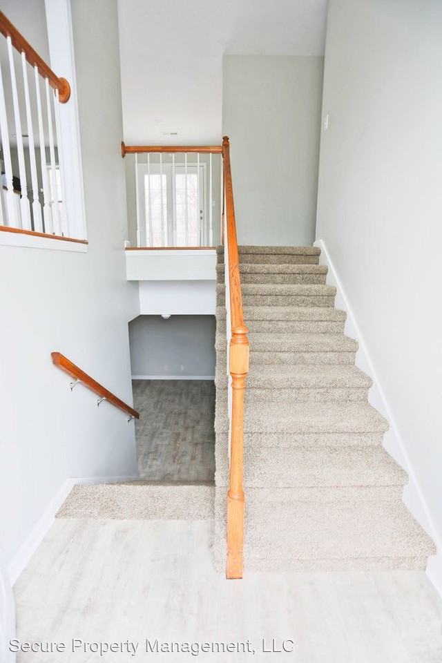 3137 Little Grove Ln - Photo 2 of 21