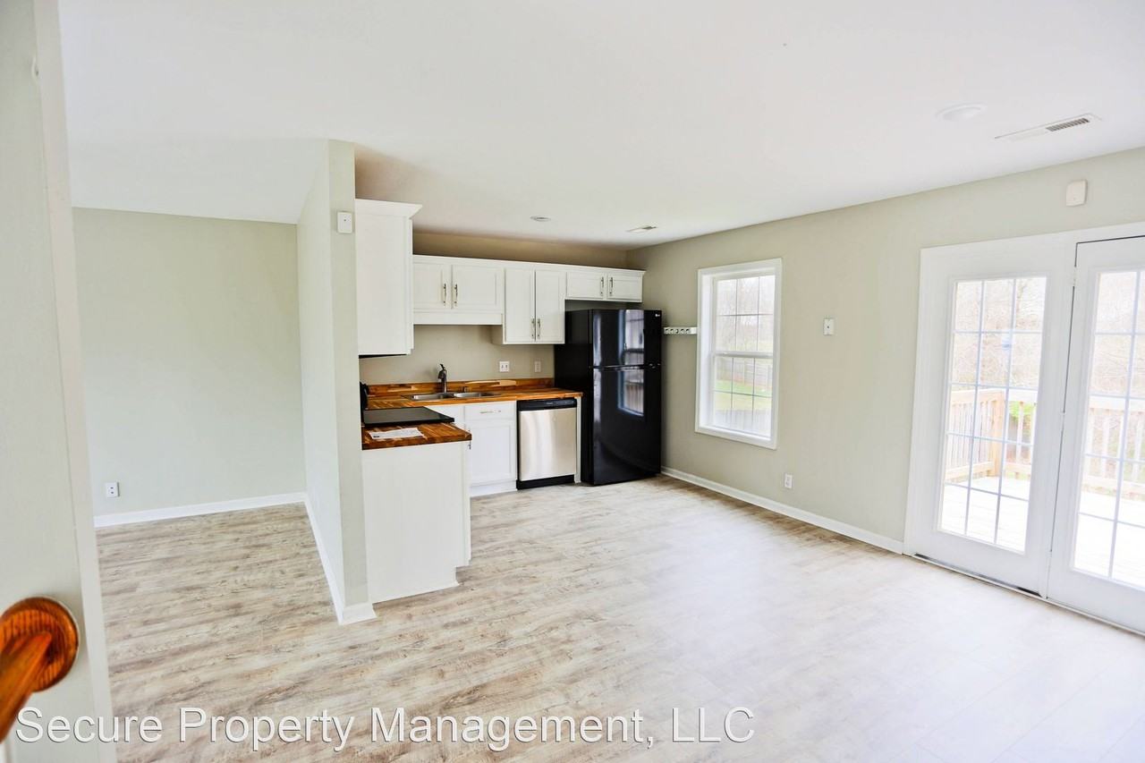 3137 Little Grove Ln - Photo 3 of 21