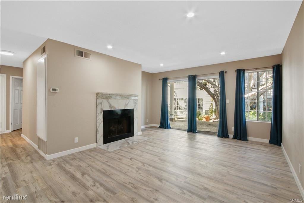 1246 W Park Western Dr #35 - Photo 3 of 10