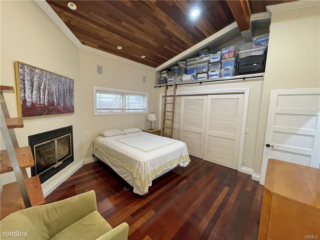 534 Gravely Ct - Photo 3 of 10