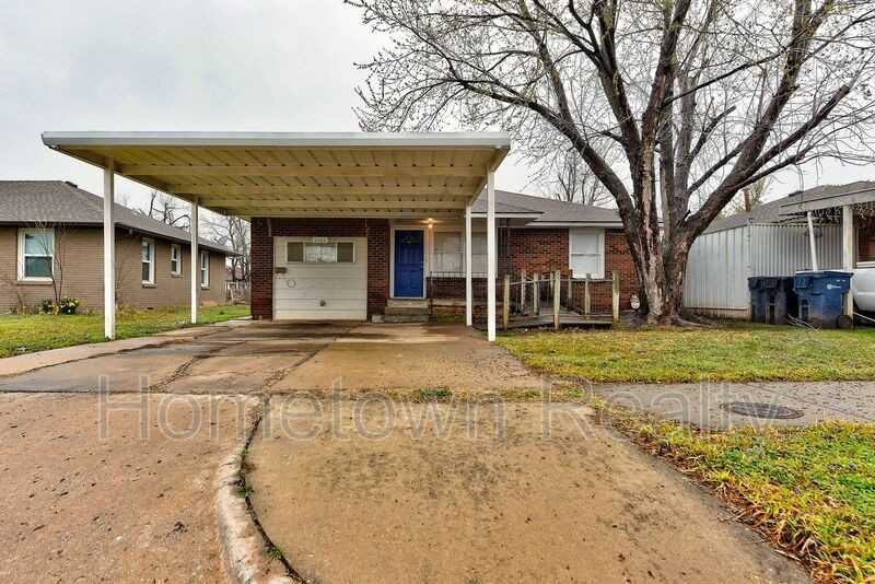 1121 Sw 58th St - Photo 2 of 40