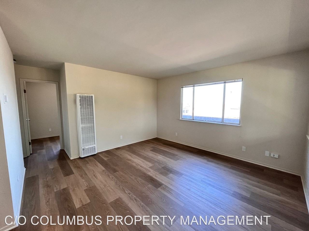 557 SPENCER STREET - Photo 3 of 10